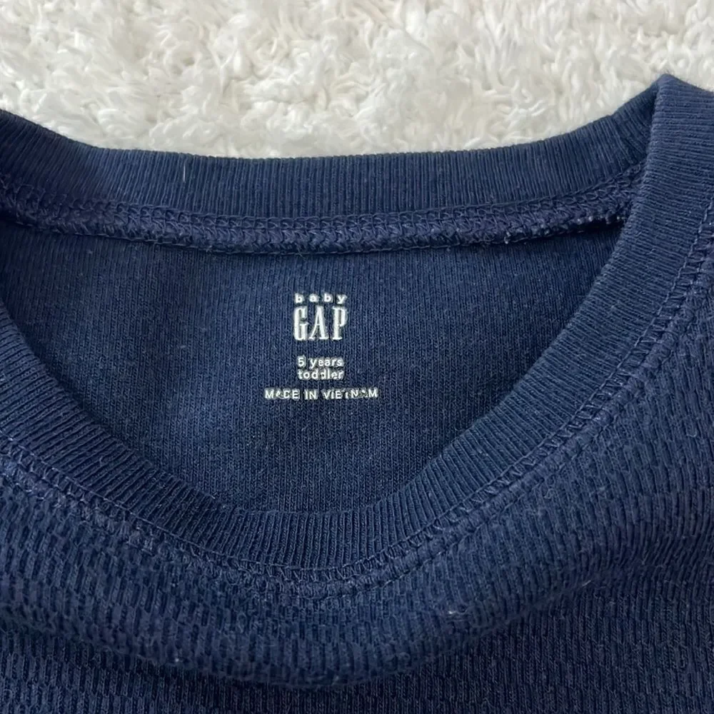 Baby Gap long sleeve thermal (set of 2)